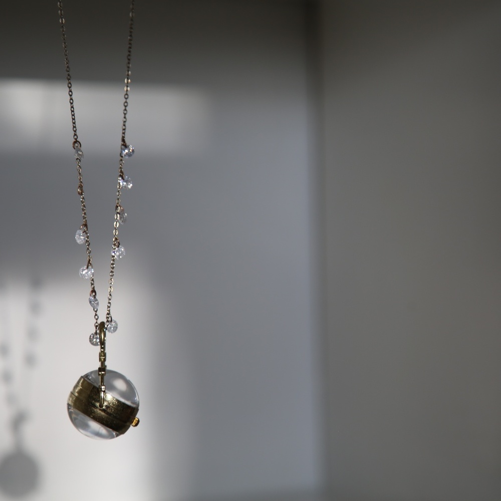 Choker - Picture 2 of 2